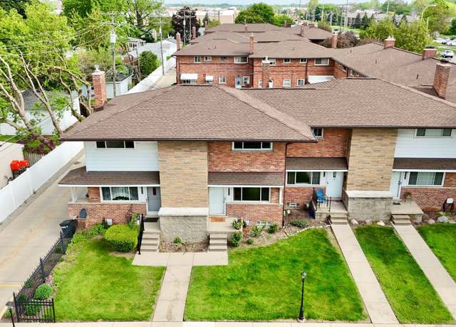Property at 9917 Middlebelt Rd, Livonia, MI 48150, 2 beds, 1 bath