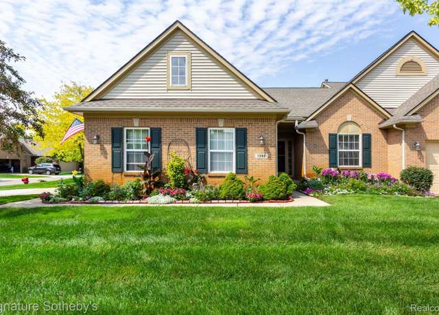 Property at 1398 Waverly Dr #75, White Lake Charter Township, MI 48386, 3 beds, 3 baths