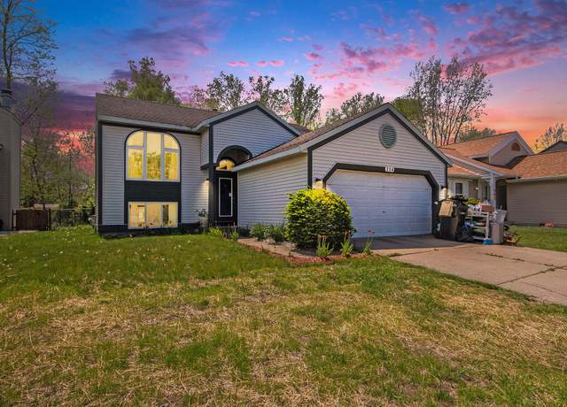 Property at 774 Hardwick St SE, Kentwood, MI 49548, 3 beds, 2 baths
