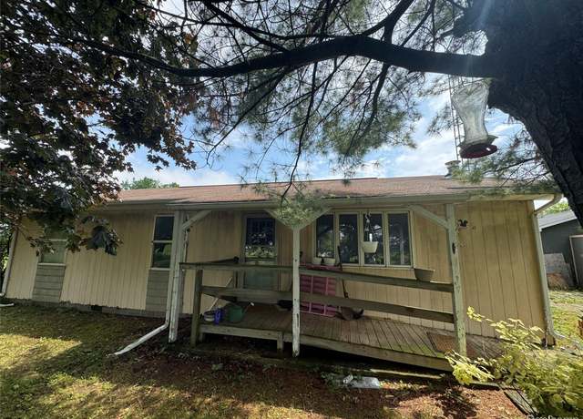 Property at 3922 Britton Rd, Bancroft, MI 48414, 3 beds, 1 bath