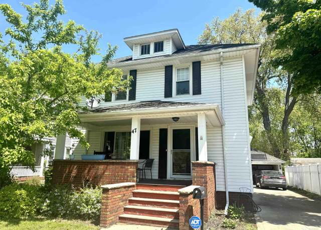 Property at 47 E Lorain St, Monroe, MI 48162, 4 beds, 2.5 baths