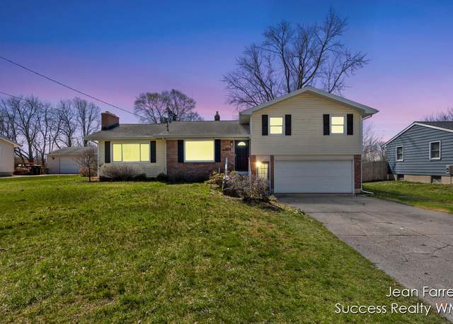 Property at 1470 Winifred St, Jenison, MI 49428, 4 beds, 1.5 baths