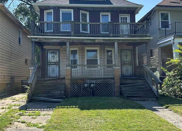 Property at 3469 Montclair St, Detroit, MI 48214, 4 beds, 2.5 baths
