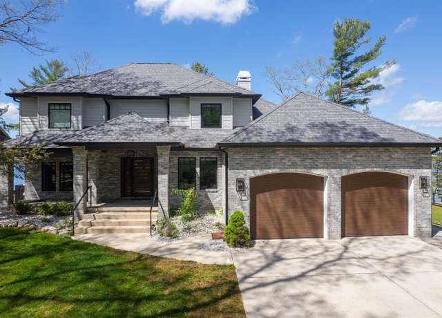 Property at 5568 Lakeview Dr, Interlochen, MI 49643, 4 beds, 4.5 baths