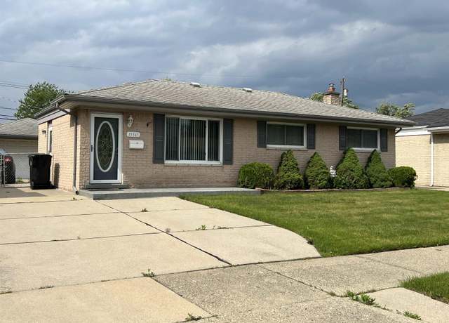 Property at 15565 Chestnut St, Roseville, MI 48066, 3 beds, 1 bath