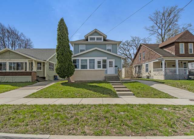 Property at 1146 Hall St SE, Grand Rapids, MI 49507, 5 beds, 2.5 baths