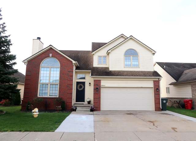 Property at 26174 Rosebriar Dr, Chesterfield, MI 48051, 3 beds, 2.5 baths