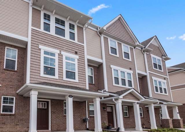 Property at 157 Monument Ln, Wixom, MI 48393, 3 beds, 2.5 baths