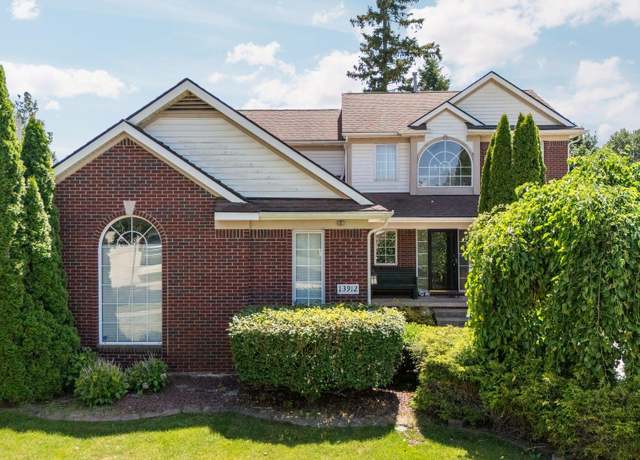 Property at 13912 Deanna Dr, Van Buren, MI 48111, 3 beds, 3.5 baths