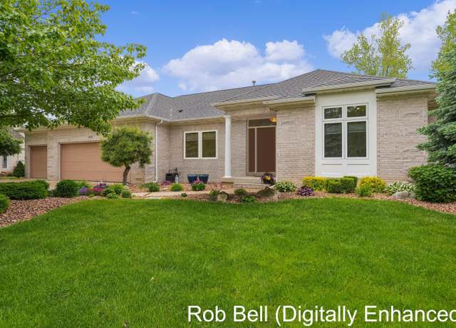 Property at 4524 Hidden Ridge Dr, Hudsonville, MI 49426, 4 beds, 2.5 baths