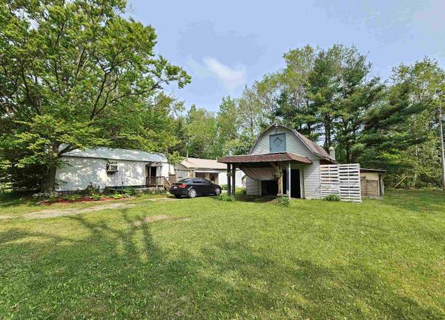 Property at 800 S Clark St, Mesick, MI 49668, 2 beds, 2 baths