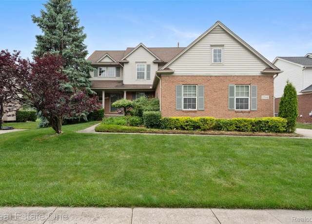 Property at 2746 Long Meadow Ln, Rochester Hills, MI 48307, 4 beds, 2.5 baths