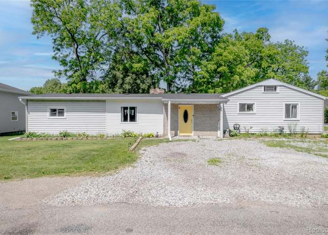 Property at 1501 Freeman St, Owosso, MI 48867, 2 beds, 1 bath