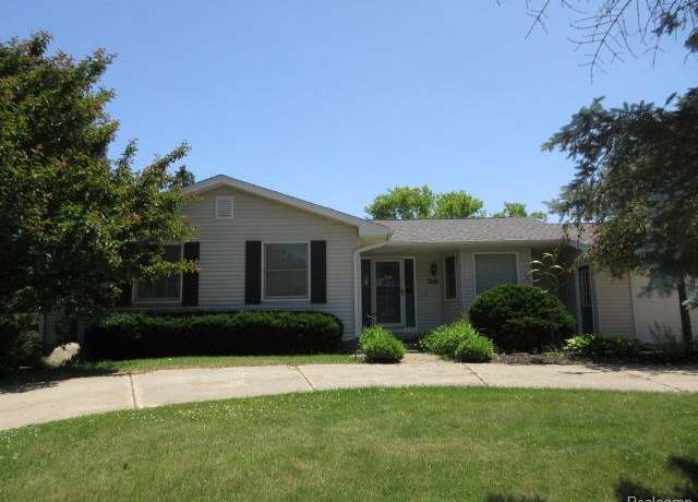 Property at 3521 Brandt Ln, Metamora, MI 48455, 3 beds, 3 baths