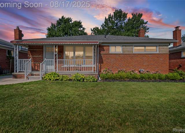 Property at 27219 Ursuline St, St Clair Shores, MI 48081, 3 beds, 2.5 baths