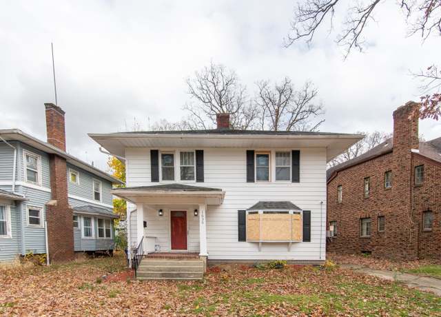 Property at 1636 N Grand Traverse St, Flint, MI 48503, 5 beds, 2 baths