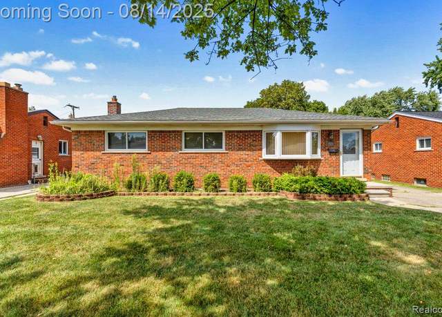 Property at 32724 Hees St, Livonia, MI 48150, 3 beds, 1 bath