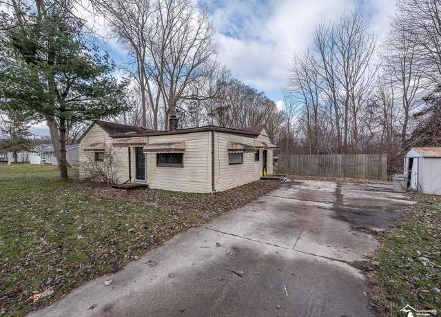 Property at 19106 Sylvia Ave, Romulus, MI 48174, 3 beds, 2 baths
