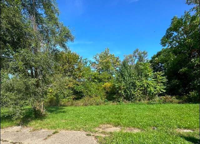 Property at 425 E Lorado Ave, Flint, MI 48505