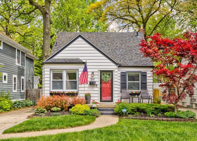 Property at 519 S Vermont Ave, Royal Oak, MI 48067, 3 beds, 3 baths