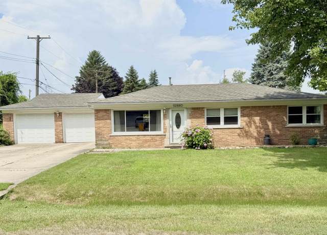 Property at 52890 James St, New Baltimore, MI 48047, 3 beds, 1 bath