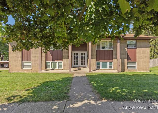 Property at 2515 Mckee Ave SW, Wyoming, MI 49509, 8 beds, 4 baths