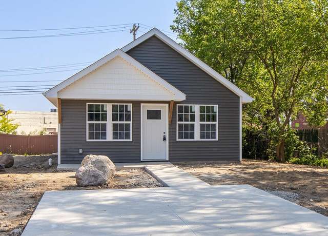 Property at 4369 Monroe Avenue Ave, Waterford, MI 48329, 3 beds, 1 bath