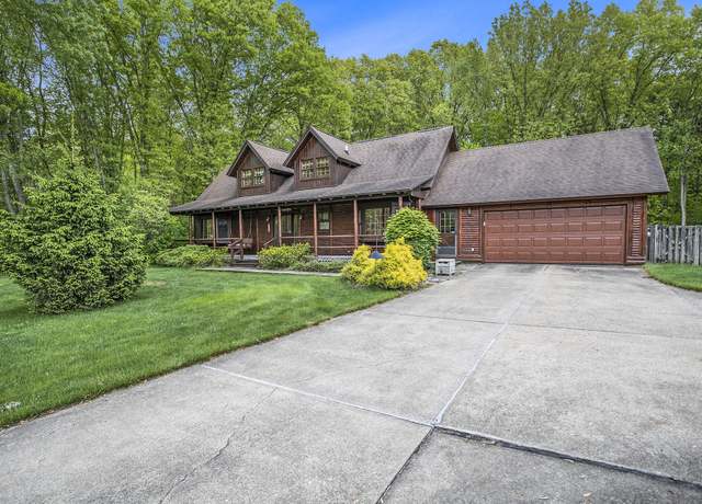 Property at 124 Old Lantern Trl, Battle Creek, MI 49017, 3 beds, 2.5 baths
