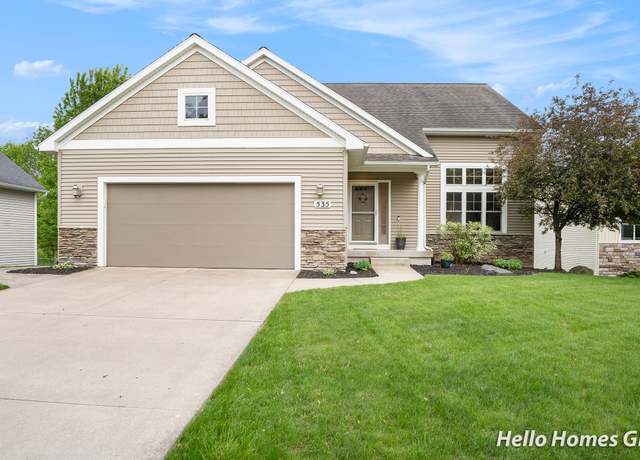 Property at 535 N Creek Ct NE, Rockford, MI 49341, 5 beds, 3.5 baths