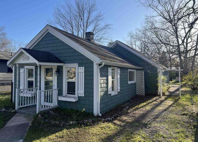 Property at 1228 Clinch St, Traverse City, MI 49686, 3 beds, 1 bath