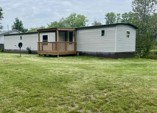 Property at 8812 S River Rd, Evart, MI 49631, 3 beds, 1.5 baths