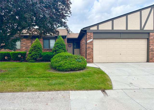Property at 29703 Red Oak Dr, Warren, MI 48092, 2 beds, 2 baths
