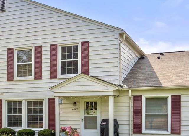Property at 2924 Meadowbrook Ct, Lake Orion, MI 48360, 2 beds, 1 bath