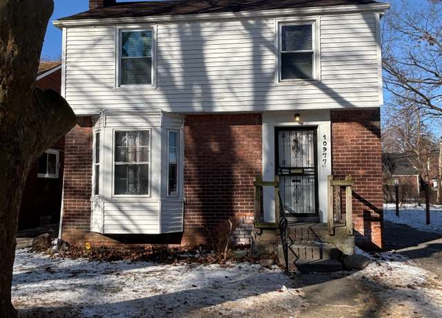 Property at 10977 Rossiter St, Detroit, MI 48224, 3 beds, 1 bath