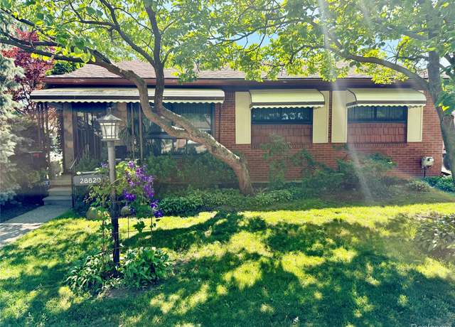 Property at 28820 Grant St, St Clair Shores, MI 48081, 3 beds, 1.5 baths