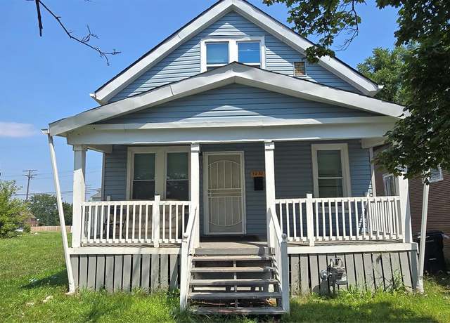 Property at 5232 Mcclellan St, Detroit, MI 48213, 3 beds, 1 bath