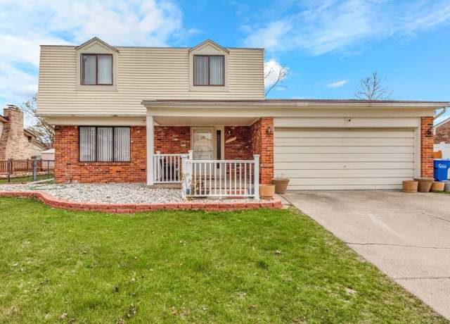 Property at 29148 W Nottingham Cir, Warren, MI 48092, 3 beds, 1.5 baths
