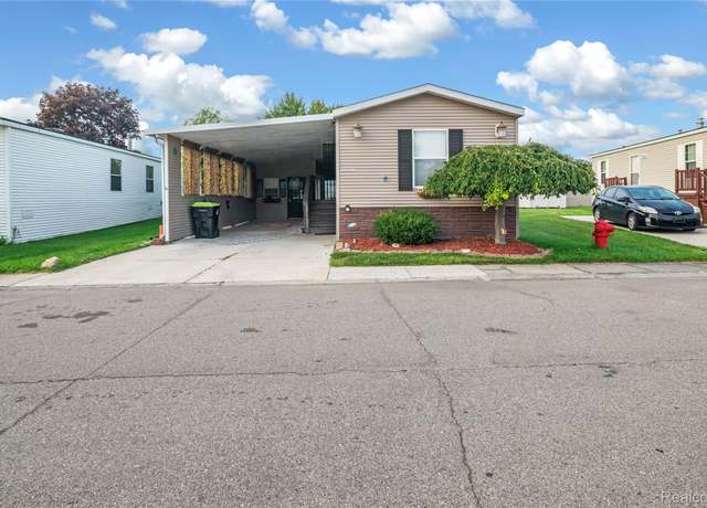 Property at 21341 Chalet Dr, Macomb Township, MI 48044, 2 beds, 1 bath