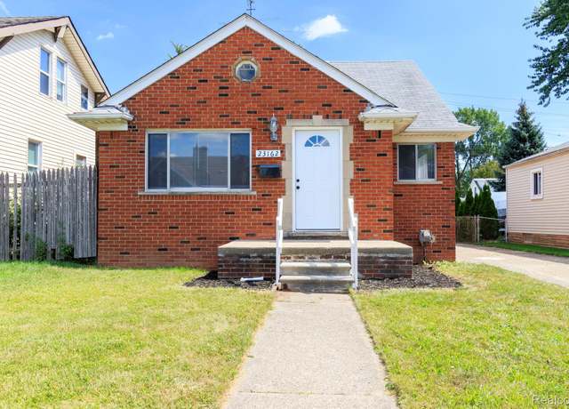 Property at 23162 Lambrecht Ave, Eastpointe, MI 48021, 3 beds, 1 bath