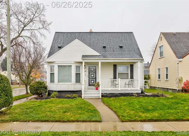 Property at 2480 Woodward Hts, Ferndale, MI 48220, 3 beds, 1 bath