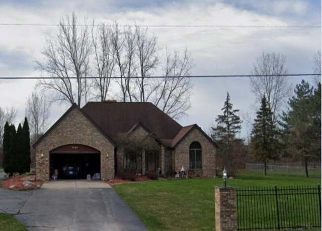 Property at 7407 Beecher Rd, Flint, MI 48532, 4 beds, 3 baths
