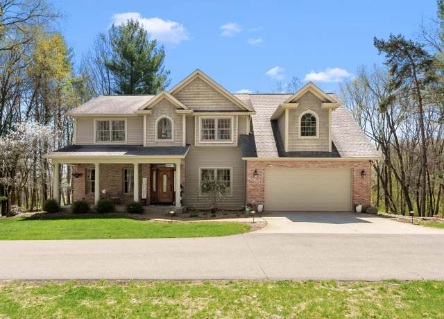 Property at 10407 Huckleberry Ln, Richland, MI 49083, 4 beds, 3.5 baths