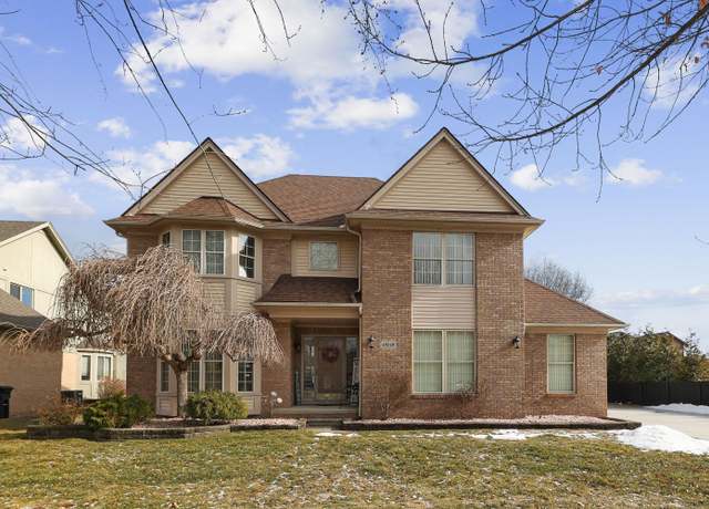 Property at 48548 Fairmont Dr, Macomb, MI 48044, 4 beds, 3 baths