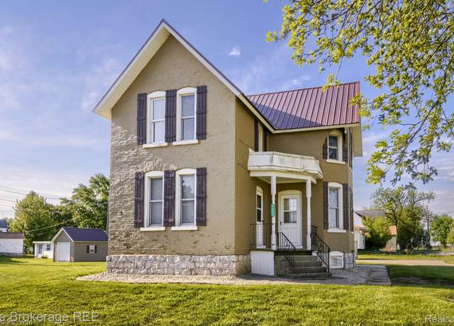 Property at 9425 W Saginaw Rd, Richville, MI 48758, 3 beds, 1 bath