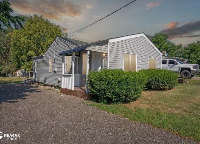 Property at 2465 Stockbridge St, Burton, MI 48509, 3 beds, 1 bath