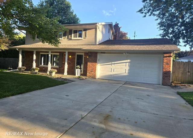 Property at 7911 Bonny Dr, Thomas Township, MI 48609, 4 beds, 1.5 baths