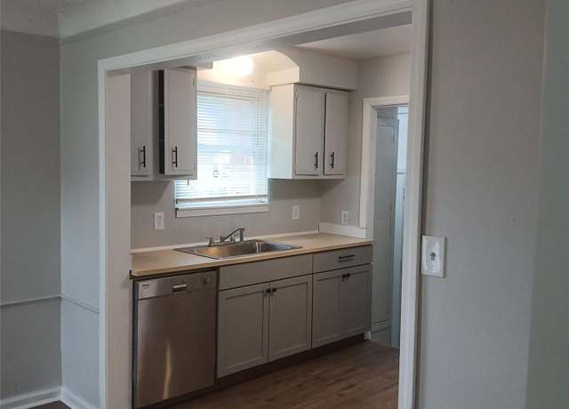 Property at 19145 Fielding St, Detroit, MI 48219, 3 beds, 1.5 baths