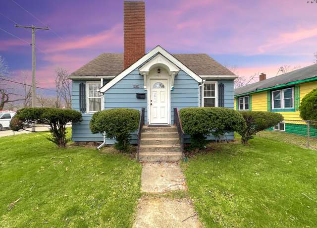 Property at 1219 Ogden Ave, Benton Harbor, MI 49022, 2 beds, 1 bath