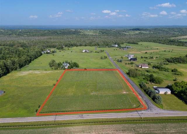 Property at 7027 Tobeco Creek Dr, Williamsburg, MI 49690
