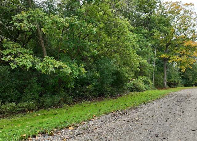 Property at 1 Esson Dr, Grand Blanc, MI 48439